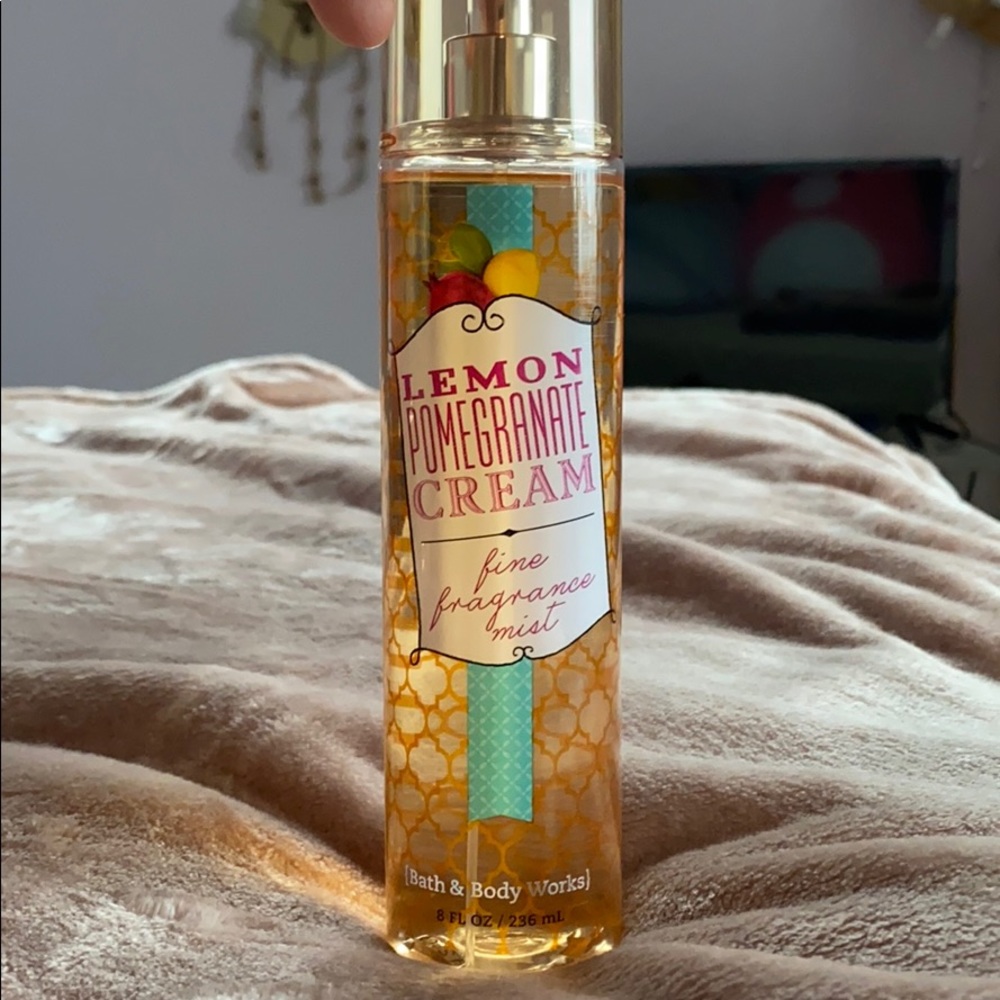 Lemon pomegranate cream fine fragrance mist